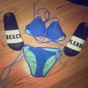 Like New Victoria Secret blue bikini set
